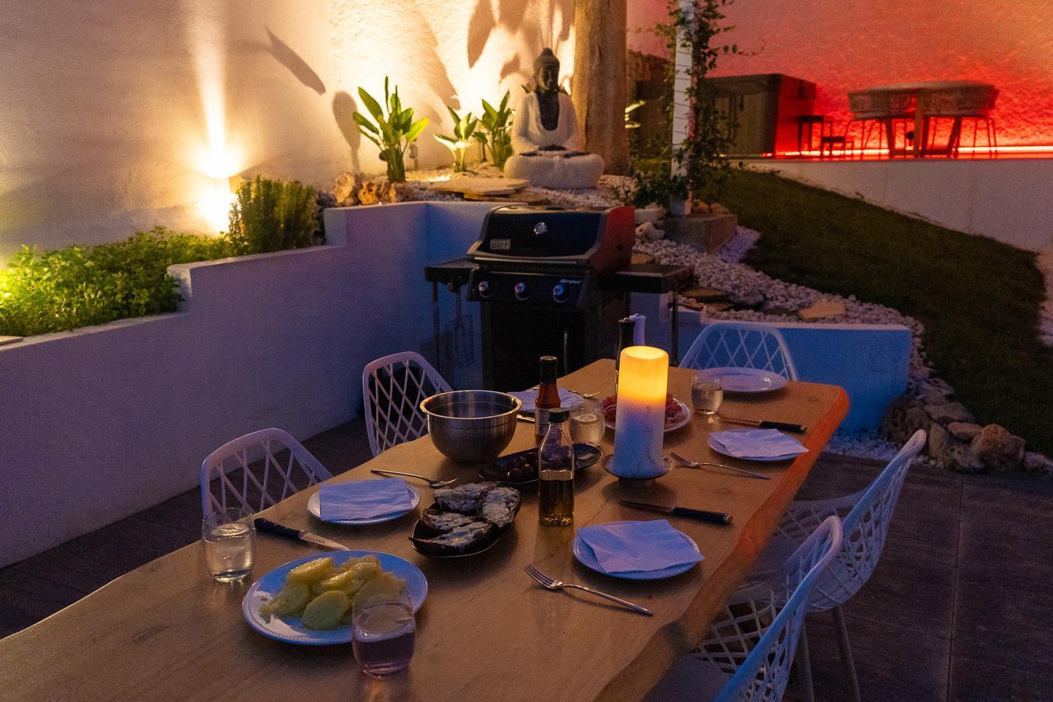 Private 250Sqm Garden Duplex, Jacuzzi, Cinema, Sea View Escape Apartment Torremolinos Exterior photo